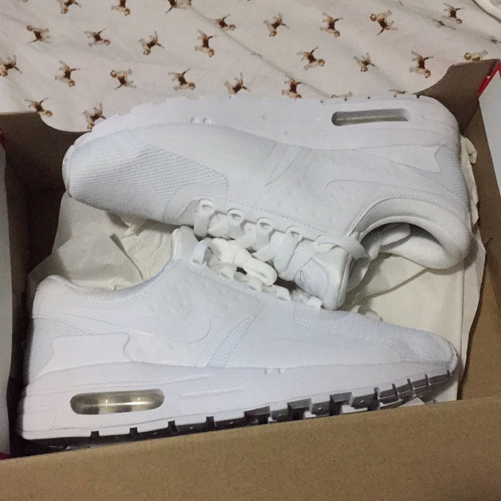Nike air max zero GS size 7y
